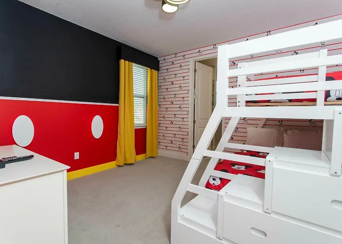 Beautiful Themed Single Home With Private Pool And Game Room Ec0405